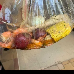 Shrimp and crab sacks