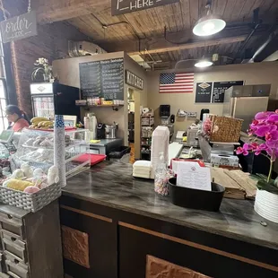 Sandwich counter