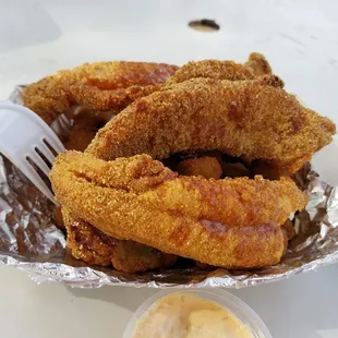 I asked the guy, for recommendations. Catfish or brisket grilled cheese? Mac and cheese or fried okra? He was spot on.