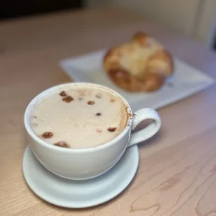 Hot chai latte with oat milk