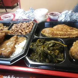 food, chicken wings and fried chicken