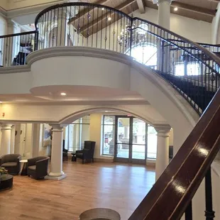 The staircase leading to the 2nd floor where the restaurant was located