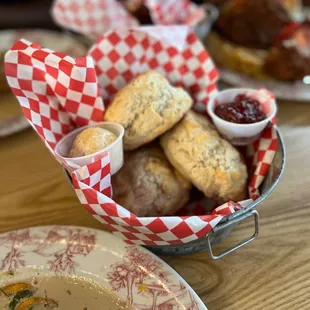 Biscuit Basket