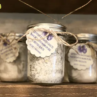 Southern Leaf's Lavender Bath Salts with 500mg 99.9% Pure CBD Isolate Extract - 16oz - $39.95