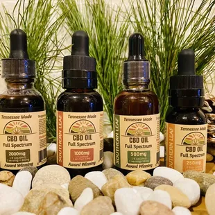Southern Leaf's Medical grade Full Spectrum Oils. 2000, 1000, 500, &amp; 250mg.
