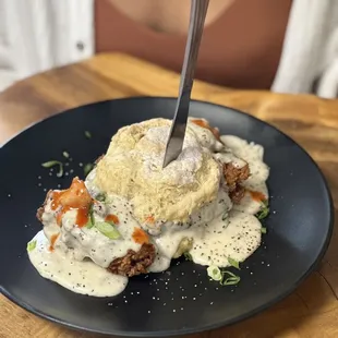 Chicken, biscuits, n gravy