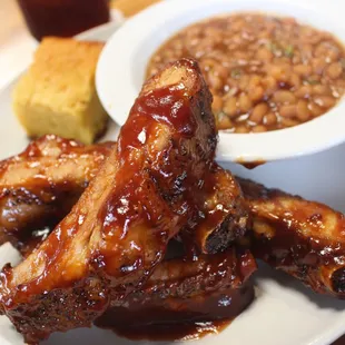 Baby Back Ribs, cornbread, and baked beans.