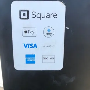 Square Apple Pay Visa Master Card all accepted !