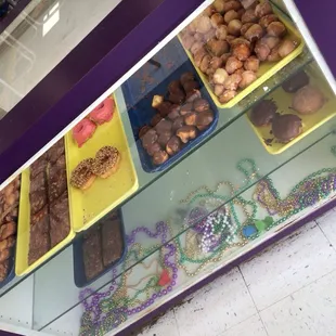 The donut selection. Blah!