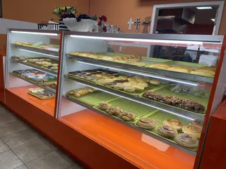 Town Donuts & Breakfast On Perkins Rd