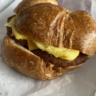 Breakfast sandwich