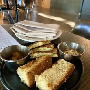 Bread service