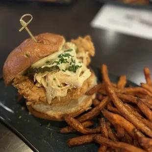 chicken wings and fried chicken, food