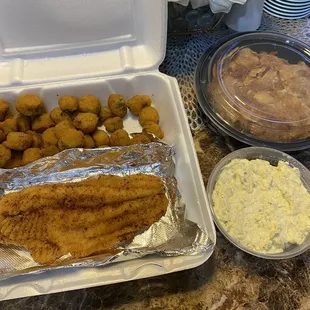 Catfish Basket with Peach Cobbler