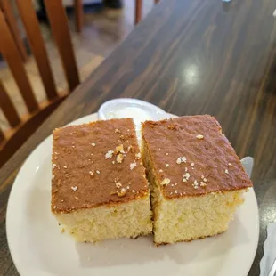 Amazing Corn Bread, I call it Corn Cake.