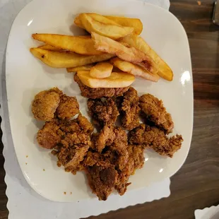 Chicken livers and gizzard, so good.