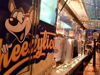 Cheezylicious Food Truck