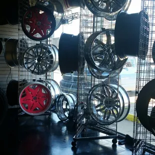 Rims, rims, and rims