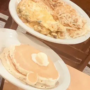 Meat Lover&apos;s Skillet pancakes