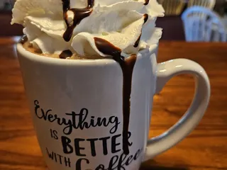 Cozy Oaks Cafe