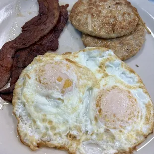 Down South, eggs over medium, bacon extra crispy