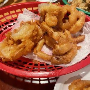 Onion Rings 3/5 would have been 5/5 if not so greasy
