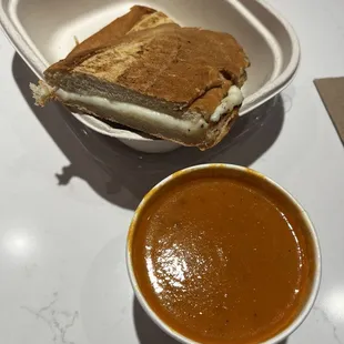 grilled cheese &amp; tomato soup