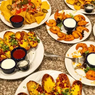 Appetizers Galore (Potato Skins, Buffalo Shrimp, Nachos)
 
 FMOI @dameeatsthis