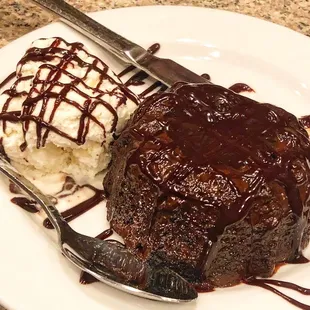 Chocolate Lava Cake
 
 FMOI @dameeatsthis