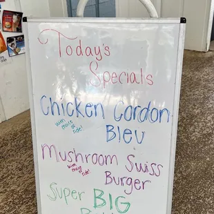 Hammerhead Grill specials