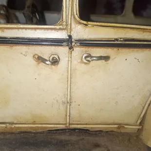 Antique collectible car needing to sale