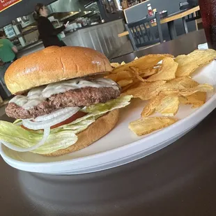 Classic Cheeseburger
