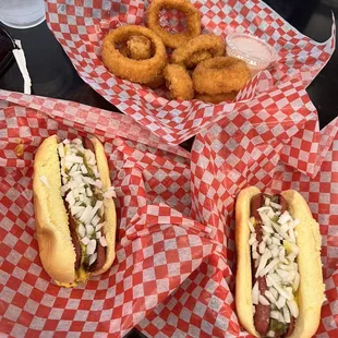 Dogs and onion Jumbo Rings