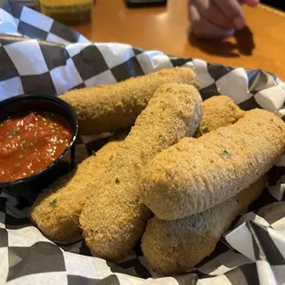 Fresh Mozzarella Sticks