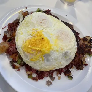 Corned Beef &amp; Eggs