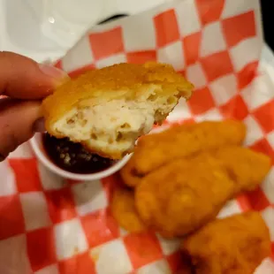 Awful chicken tenders. Could have eaten at McDonalds for less.