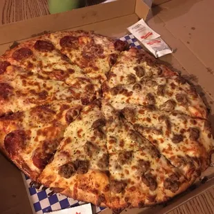 pizza, food