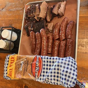 Family Meal for 8 - Brisket and Sausage