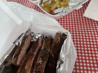 Little Mac's Smokehouse