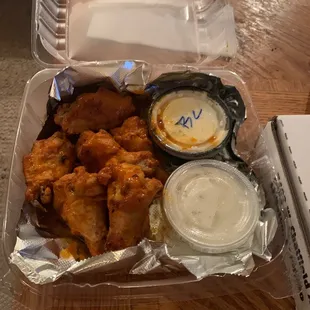 Smokehouse Hot Wings