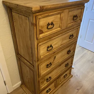 Chest if drawers