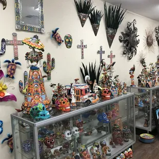 1/13/22 Art, Interior of building