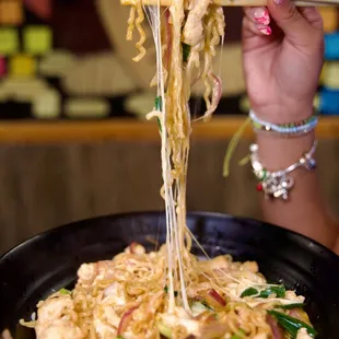 Hot Girl Loves Cheese Ra-Man (Stir-fried Spicy Cheesy Ramen)