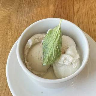 Vanilla Coconut Ice Cream (2)*