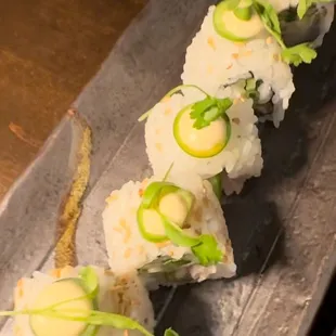 Yellowtail Serrano Roll