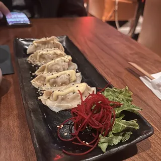 Gyoza