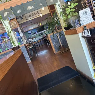 Entrance to dining room