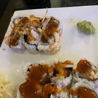 Spicy Salmon Roll