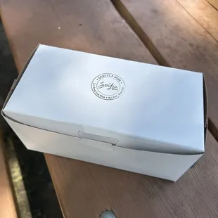 dessert box