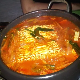 Buhdaejjigae aka poor man spicy ramen soup
